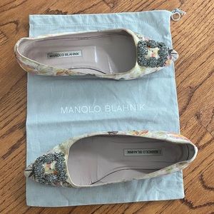 MANOLO BLAHNIK Crystal-Buckle Satin Flat